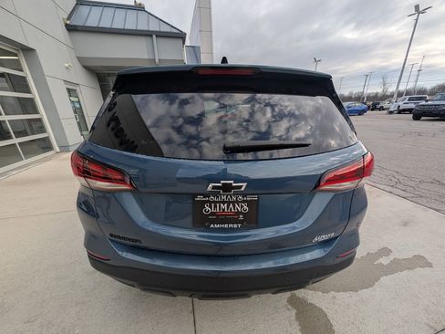 Used 2024 Chevrolet Equinox LS w/ LS Convenience Package image 10