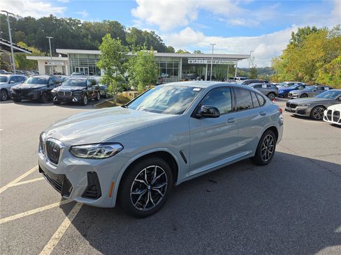 Used 2024 BMW X4 M40i image 8