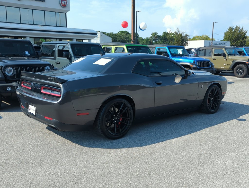 Used 2023 Dodge Challenger SRT Hellcat RWD image 6