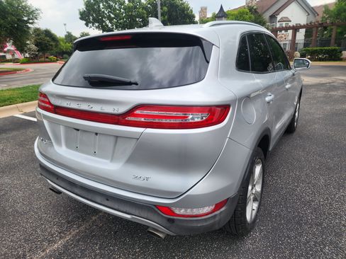 Used 2018 Lincoln MKC Premiere FWD image 6