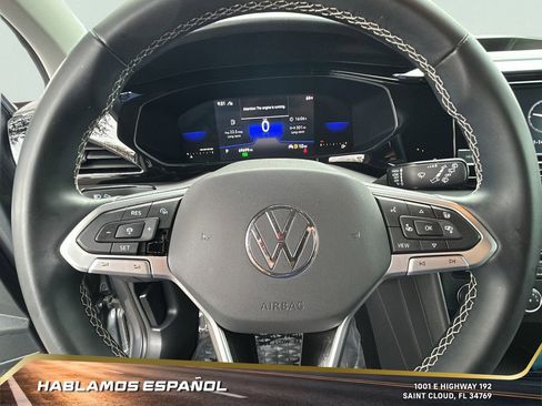 Used 2022 Volkswagen Taos S image 15
