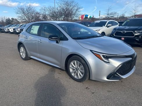 New 2026 Toyota Corolla SE image 9