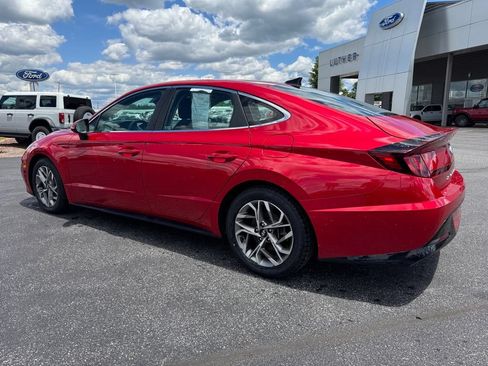 Used 2021 Hyundai Sonata SEL FWD image 3