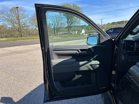 New 2026 Chevrolet Silverado 1500 ZR2 image 22