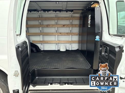 Used 2024 Chevrolet Express 2500 w/ Driver Convenience Package RWD image 11