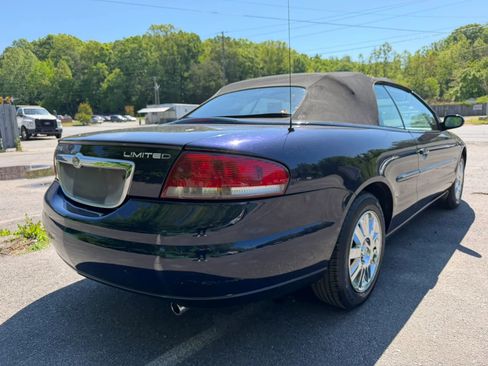 Used 2004 Chrysler Sebring Limited w/ Driver Convenience Group FWD image 39