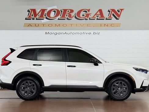 Used 2026 Honda CR-V TrailSport image 2