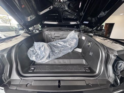 Used 2024 GMC Hummer EV 2X w/ LPO, Illumination Package image 58