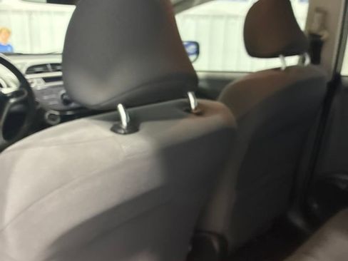 Used 2012 Honda Fit image 20