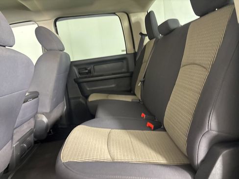 Used 2012 RAM 2500 ST w/ Chrome Appearance Group AWD/4WD image 19