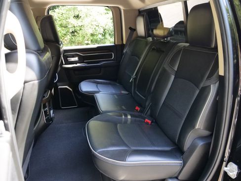 Used 2022 RAM 2500 Laramie AWD/4WD image 32