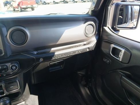 Used 2020 Jeep Wrangler Unlimited Sport S image 30