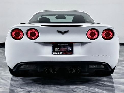 Used 2006 Chevrolet Corvette Coupe w/ Preferred Equipment Group image 8