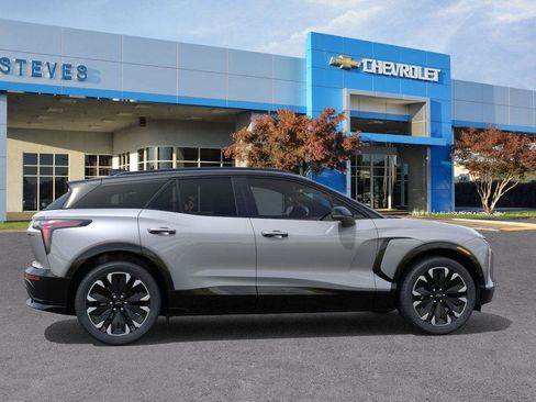 New 2026 Chevrolet Blazer EV RS image 5