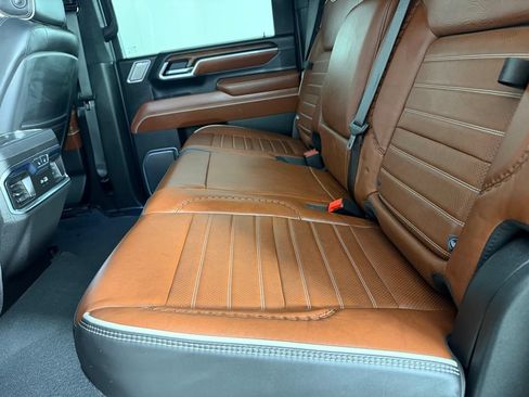 Used 2025 GMC Sierra 2500 Denali Ultimate AWD/4WD image 27