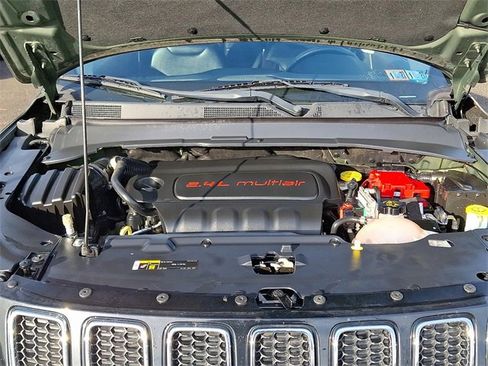 Used 2019 Jeep Compass Latitude w/ Cold Weather Group image 27