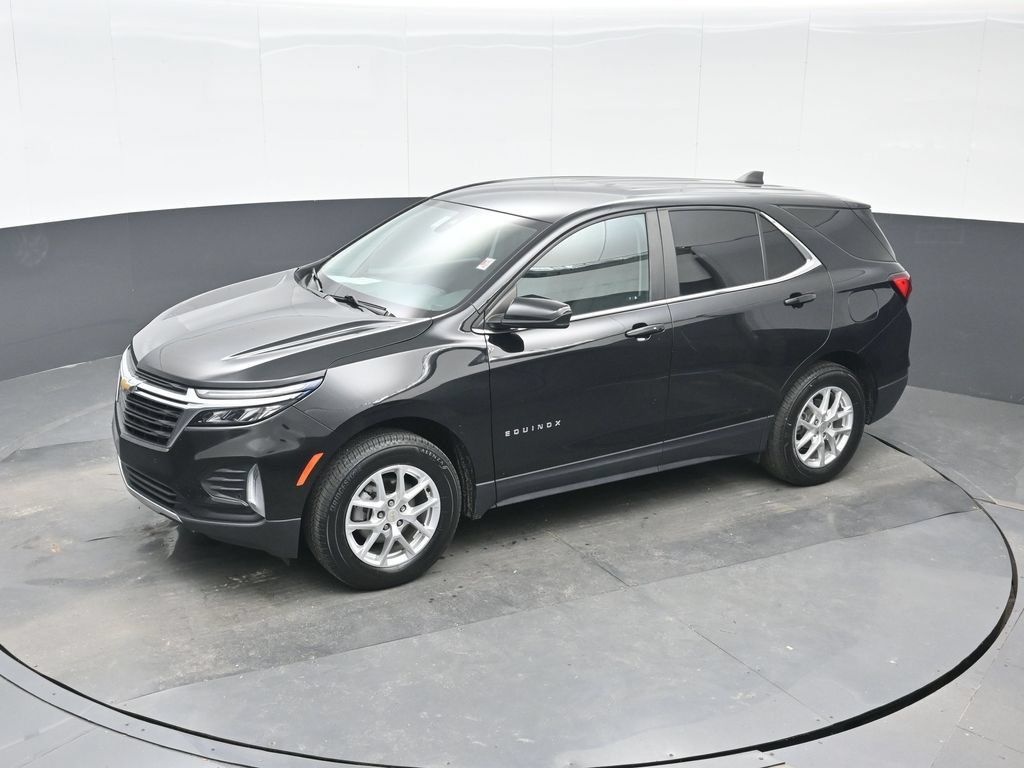 Used 2024 Chevrolet Equinox LT AWD/4WD image 17