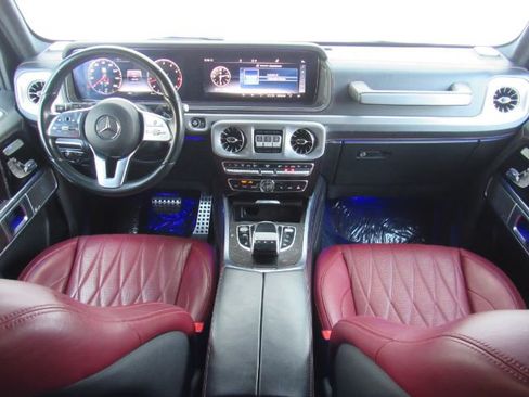 Used 2021 Mercedes-Benz G 550 image 2