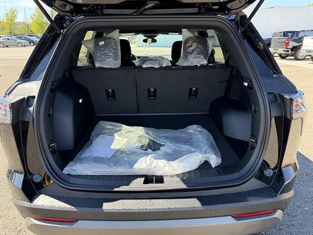 New 2027 Chevrolet Equinox LT AWD/4WD image 5