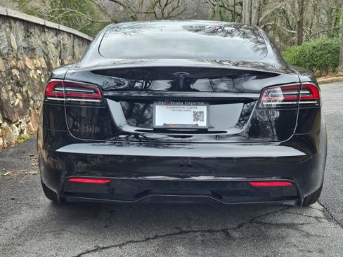 Used 2023 Tesla Model S AWD image 9