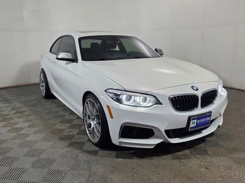 Used 2018 BMW M240i Coupe image 9