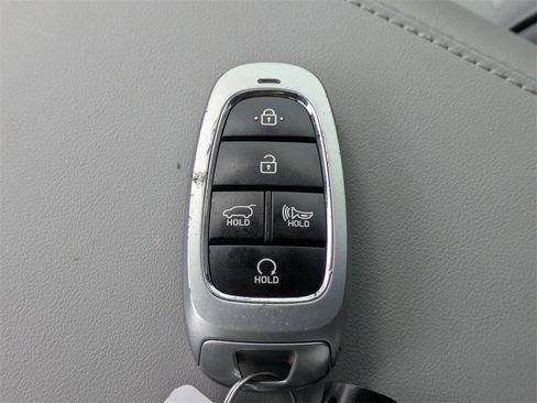 Used 2025 Hyundai Palisade SEL image 32