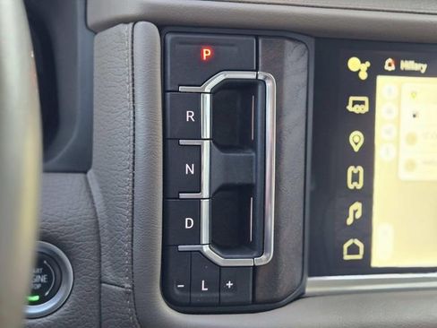 Used 2022 GMC Yukon XL Denali image 28