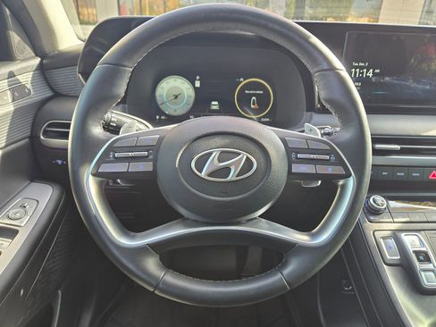 Certified 2024 Hyundai Palisade Limited image 12