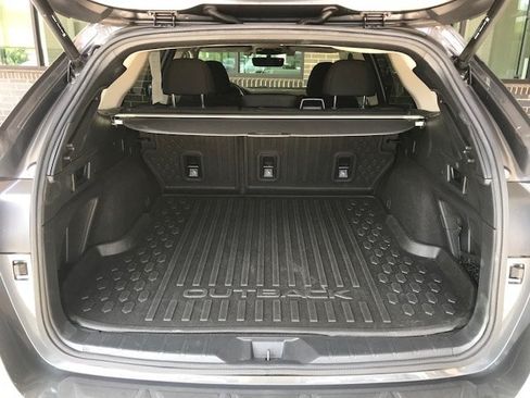 Used 2021 Subaru Outback Premium AWD/4WD image 9