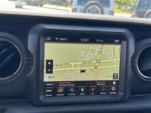 Used 2023 Jeep Wrangler Unlimited Sahara AWD/4WD image 18