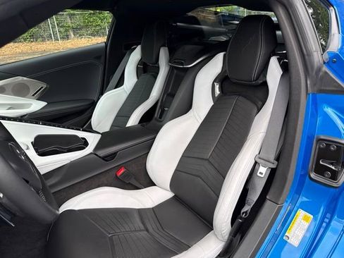 Used 2024 Chevrolet Corvette Stingray Preferred Cpe w/ Z51 Performance Package RWD image 9