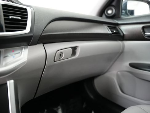 Used 2014 Honda Accord EX-L image 44