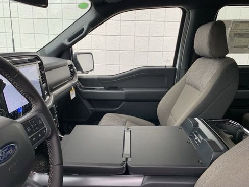 New 2025 Ford F150 XLT w/ Equipment Group 302A MID image 42