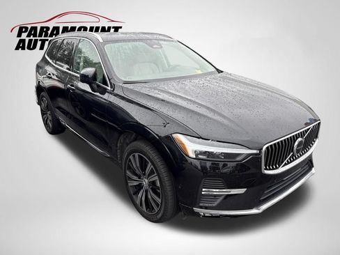 Used 2023 Volvo XC60 B5 Plus w/ Protection Package Premier FWD image 3