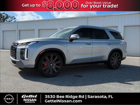 Used 2025 Hyundai Palisade Limited image 1