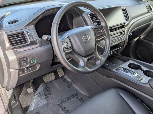 Used 2025 Honda Ridgeline RTL image 4