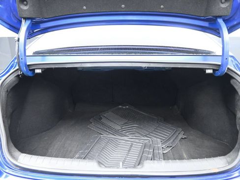 Used 2025 Hyundai Elantra SEL FWD image 26