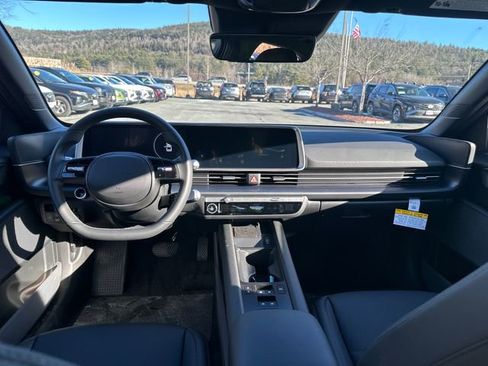 New 2025 Hyundai Ioniq 6 SEL image 11