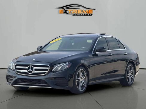 Used 2017 Mercedes-Benz E 300 4MATIC image 1
