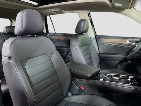 New 2026 Volkswagen Atlas SEL image 29