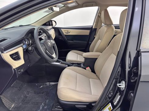 Used 2016 Toyota Corolla LE image 15