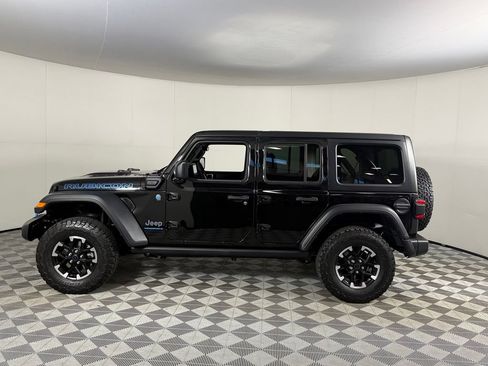 Used 2024 Jeep Wrangler Unlimited Rubicon 4xe w/ Safety Group AWD/4WD image 11