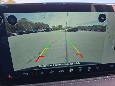 New 2026 Lincoln Corsair Premiere image 24