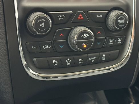 Used 2017 Dodge Durango GT image 18