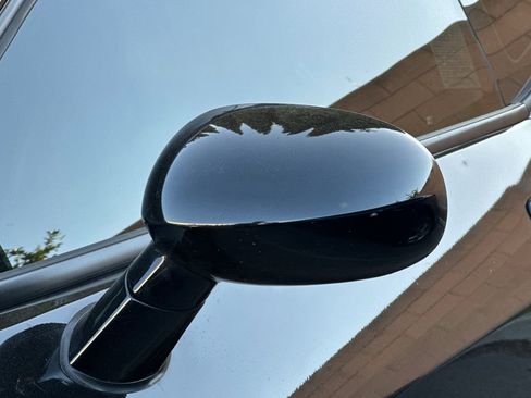 Used 2022 Dodge Challenger GT w/ Plus Package image 11