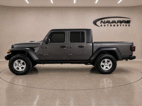 Used 2023 Jeep Gladiator Sport w/ Trailer Tow Package AWD/4WD image 4