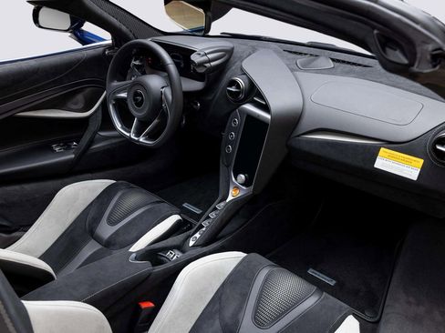 New 2026 McLaren 750S Spider image 27