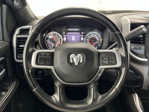 Used 2022 RAM 2500 Big Horn w/ Level C Equiment Group AWD/4WD image 25