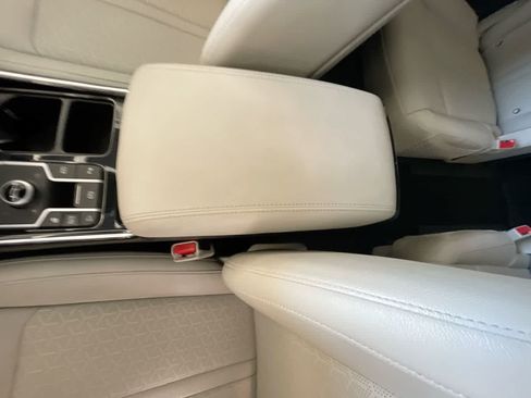 Used 2023 Kia Sorento SX Prestige w/ Panoramic Sunroof Package AWD/4WD image 21