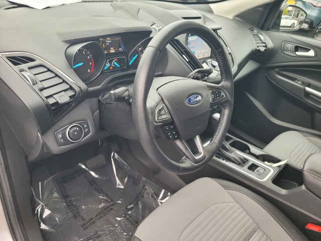 Used 2017 Ford Escape Titanium AWD/4WD image 12